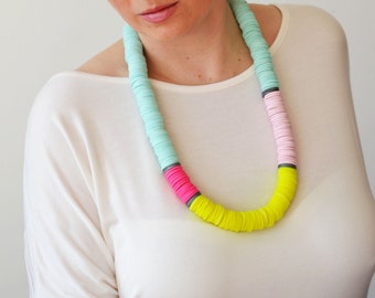 Extra long necklace in bright colours