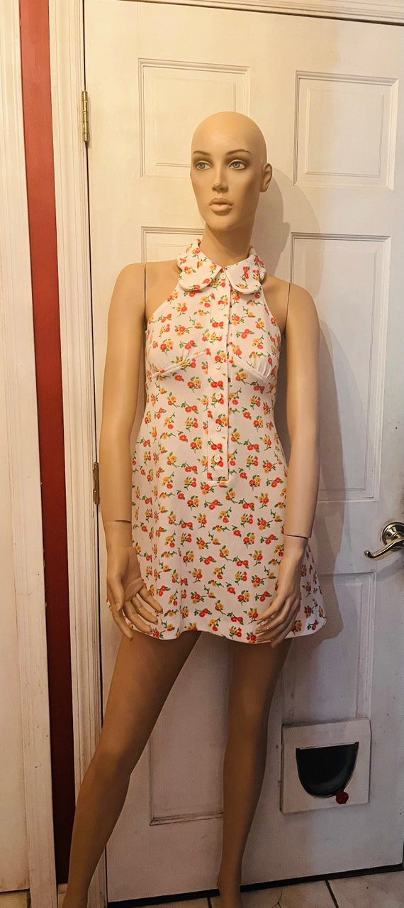 Vintage 60’s floral fit and flair