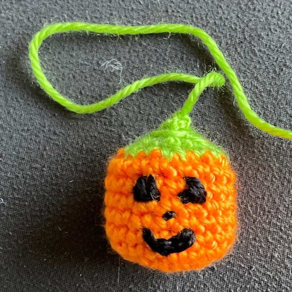 Tiny Hanging Pumpkin - Crochet Pattern