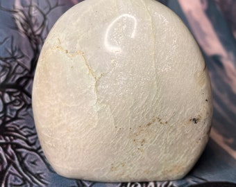 Moonstone crystal freeform