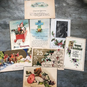 Cartes postales antiques de Noel - Antiquité s'éphéméride - Scrapbooking - Tuck Postcard - Bible Verse - Altered Art - Holly - Sled