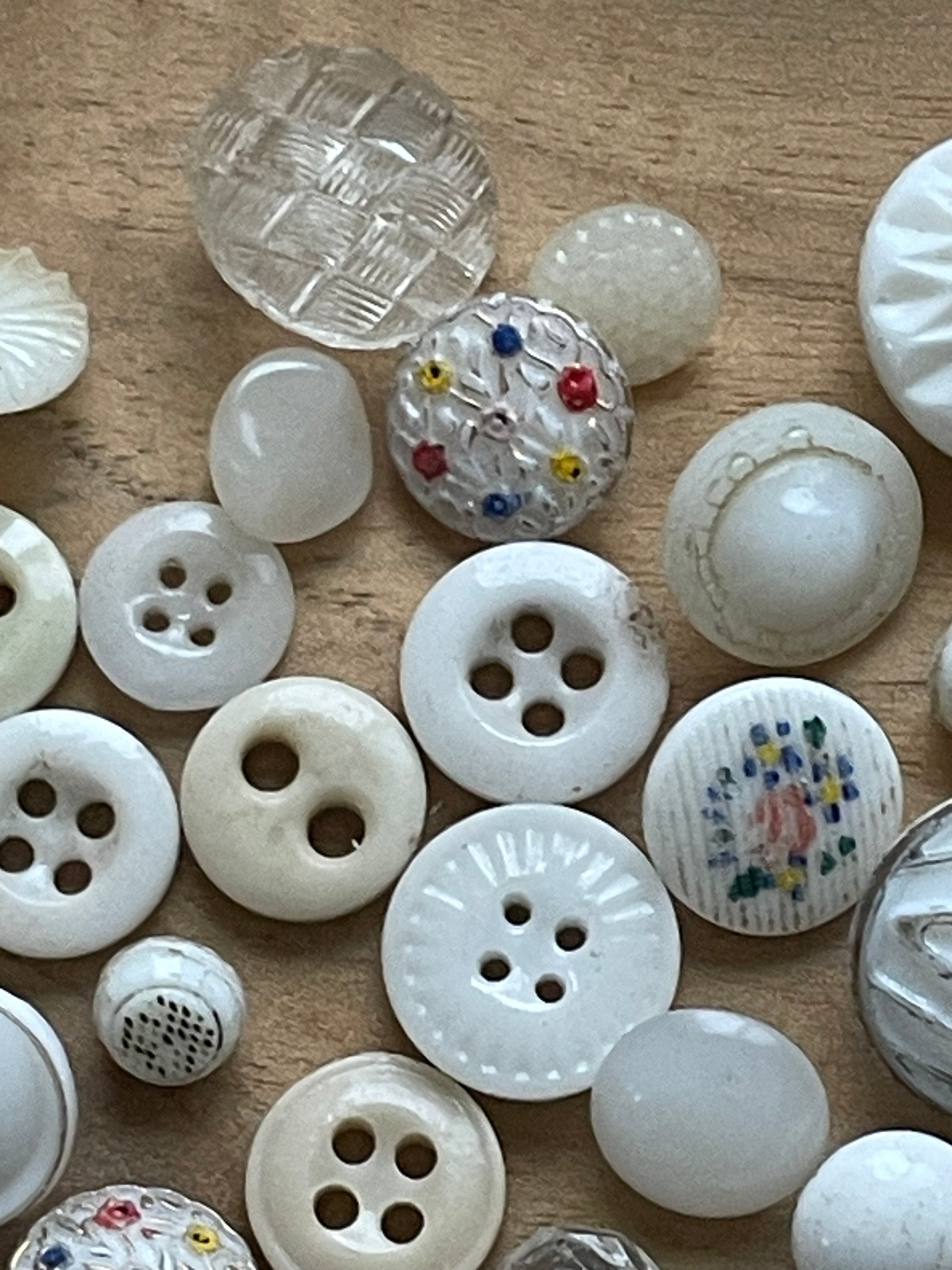 Huge Lot of Vintage Glass and Porcelain Buttons Underwear Buttons Deer ...