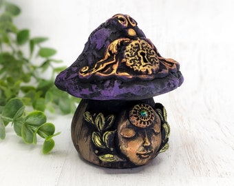 Nature Spirit Mushroom Sculpture Surreal Art, Goblincore Mushroomcore Pagan Gift, Witchy Decor Fairycore Woodland Fairy Statue, Gothic Home