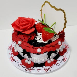 Decoden Fake Cake Jewelry Box