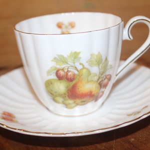 Vintage Royal Tuscan Bone China Tea Cup and Saucer with Strawberries and Pears- England- D2937