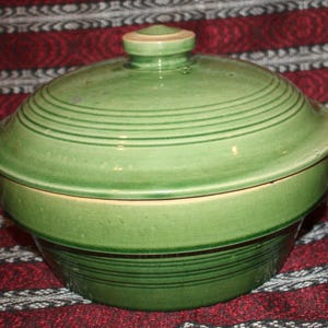 Antique Unmarked Watt? McCoy? Green Yellow Ware Ribbed Stoneware Bowl with Lid- Farmhouse/Mixing Bowl/Country Kitchen