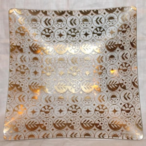 Fabulous Vintage 1960&#39;s Mid Century Modern Georges Briard Gold Leaf Glass Appetizer Plate- Party/Chic/Retro/Hors D’Ouevres