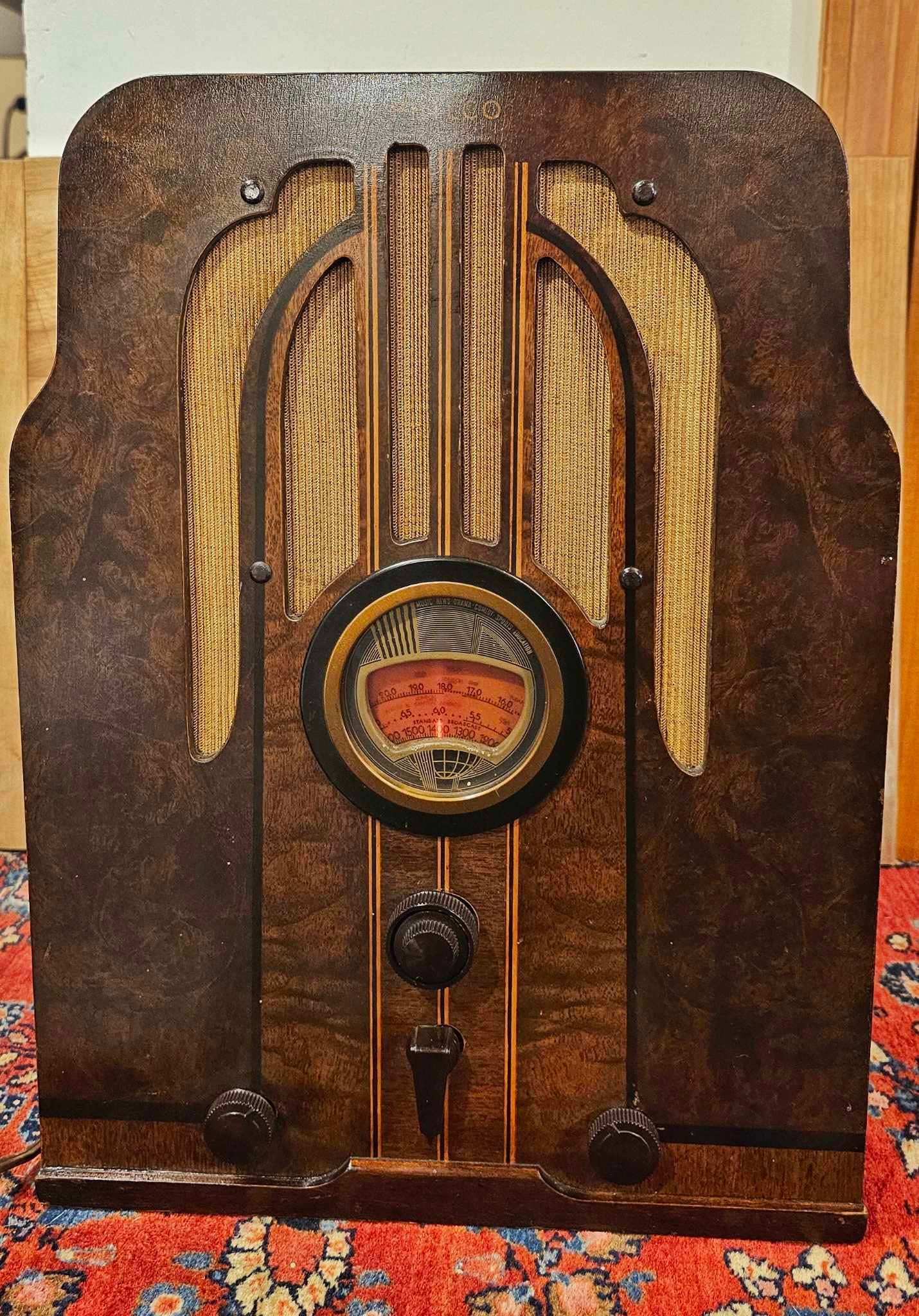 Vintage Radio Knobs 