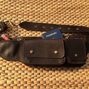Leather Utility Belt Bag  | Travel Hip Bag | Pocket Belt Pouch | Festival Belt  - The Explorer