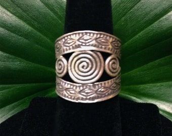 Artisan Silver Ring | 98.5% Silver | Thai Karen Hill Tribe | 3 Spiral Design