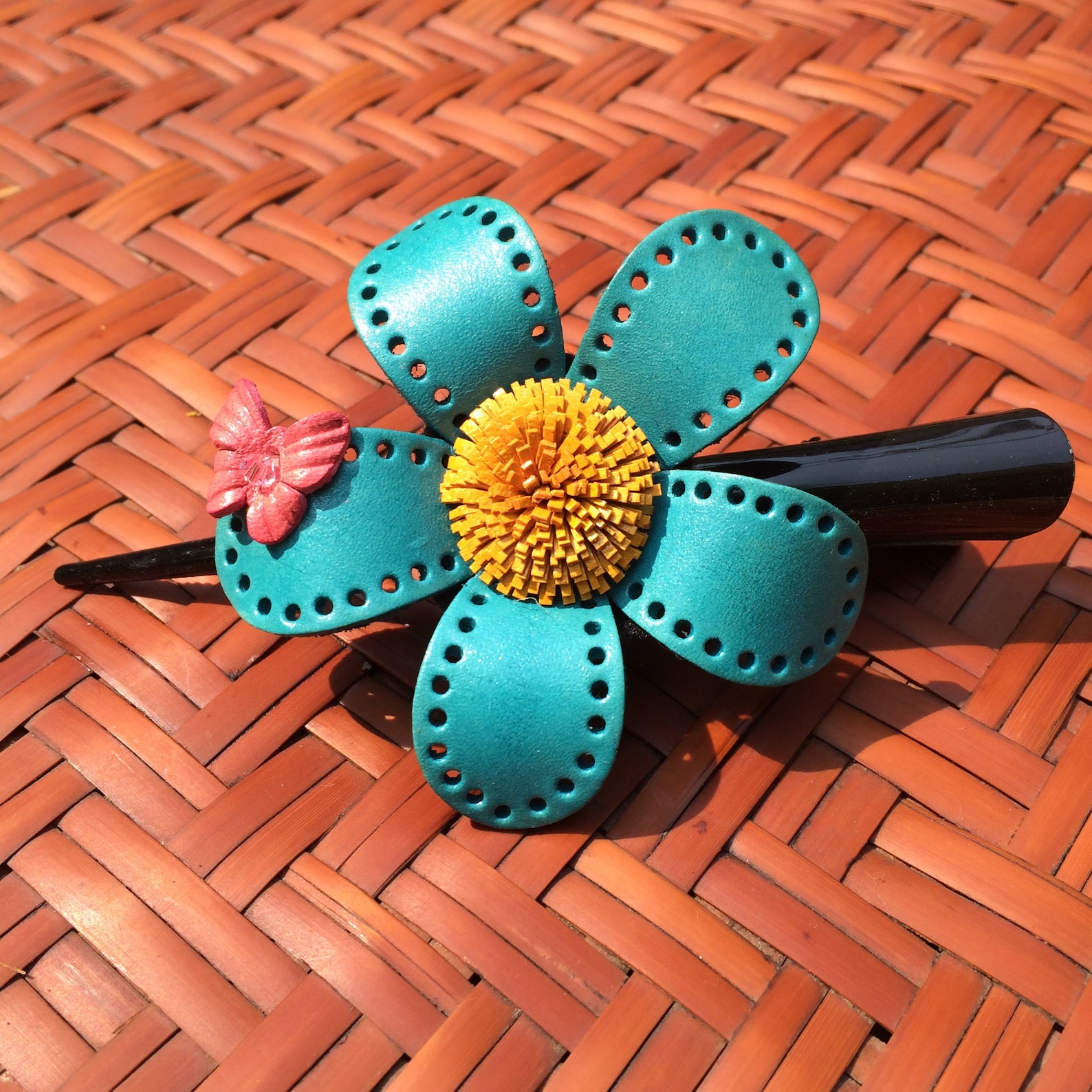 Leather Flower Hair Clip Daisy & Butterfly Alligator Clip Etsy