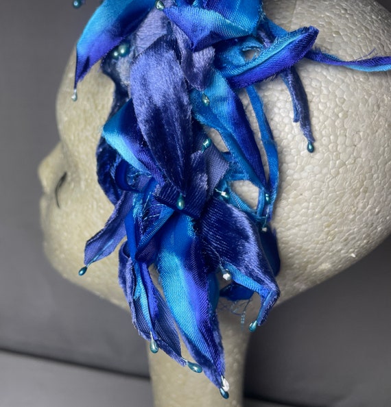 Very Blue Gorgeous Fascinator Headband Vintage Ha… - image 3