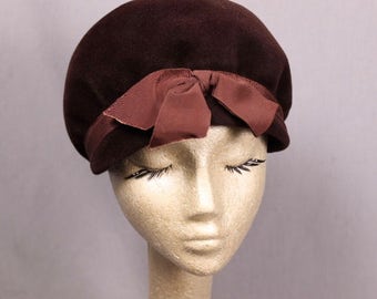 Retro Chic Brown velvet cloche skull cap from the late 50's Early 60s.