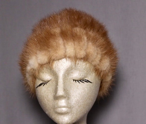 Vintage Blonde Mink Winter Hat - Etsy display picture 3