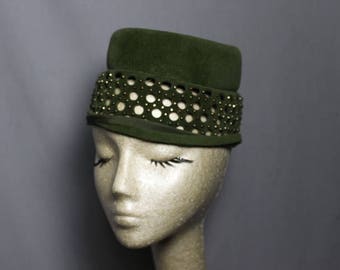 Stylish Vintage Green Cut Out Cloche Vintage Ladies  Hat