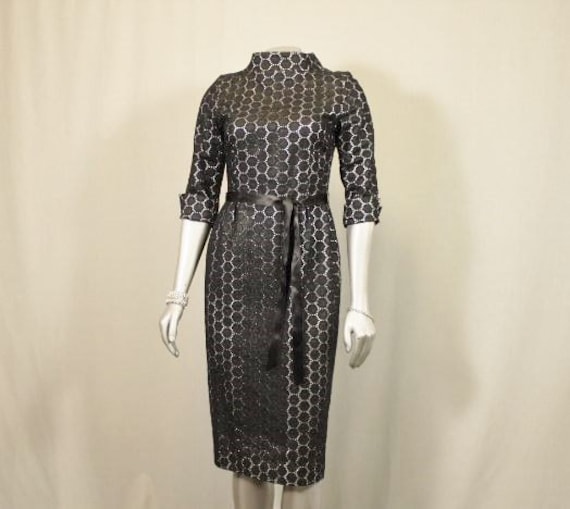 1950's cut Black crochet styled Lace LBD. - image 1