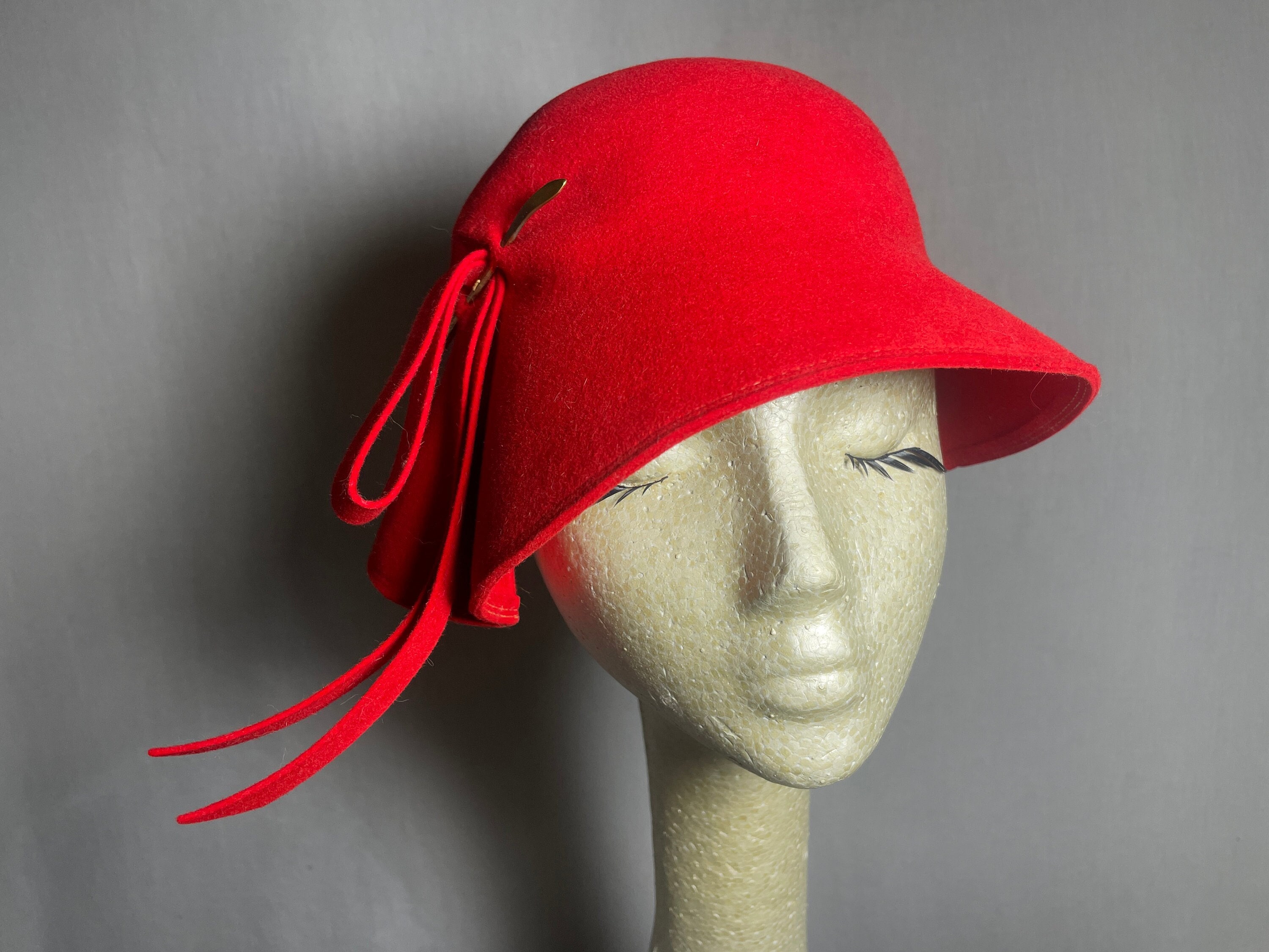 Vtg Mr. John’s Red Feather Felt/Wool Hat Vtg Mr John Jr Burnt Orange Felt Fur Hat W/Feather Church  main image 2