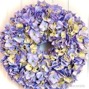 VERSANDFERTIG | Reizender Lavendel Blauer Hortensien-Kranz für Haustür | Frühling Sommer Kranz | Weicher lila Blumenkranz | Ganzjahresdekor
