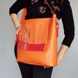 Leather bag orange red. Fringe hobo leather orange shoulder bag. image 1