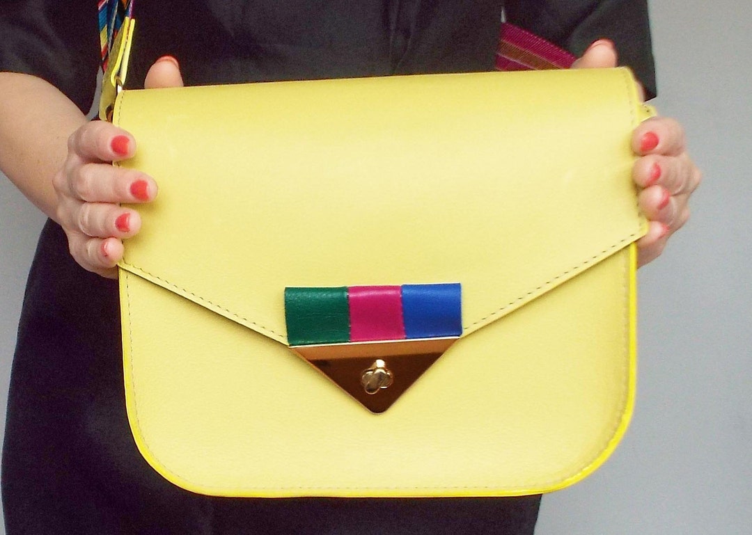 Yellow Leather Messenger Bag. Colorful Crossbody Purse. Small Shoulder Bag Natural Leather