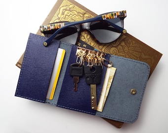 Blue leather key case, key holder, key wallet, key chain. Leather key case. Key holder 6 keys leather.