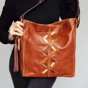 Leather hobo bag whiskey color. Brown leather shoulder bag. Leather lacing handbag.