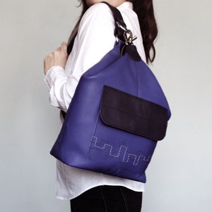 Sac à dos en cuir. Sac à dos en cuir violet. Un sac à dos Strap. Cuir de sac à dos de femme. Petit sac à dos en cuir. Sac à bandoulière vert brun.