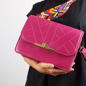 Leather magenta messenger bag. Small leather quilted purse. Pink cross body luxury leather bag.  Fuchsia leather crossbody bag.