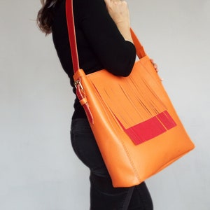 Leather bag orange red. Fringe hobo leather orange shoulder bag. image 7