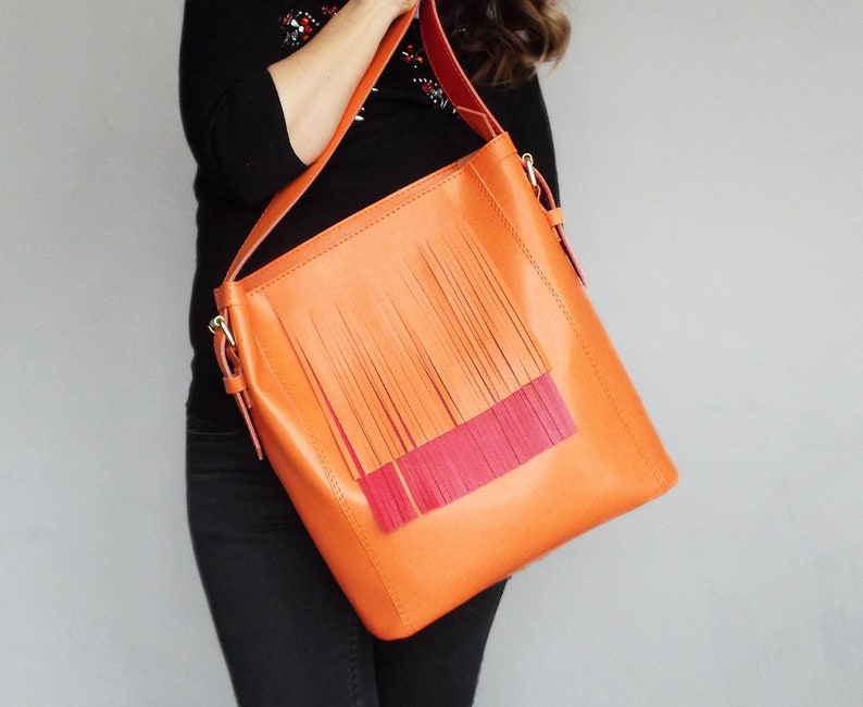 Leather bag orange red. Fringe hobo leather orange shoulder bag. image 10