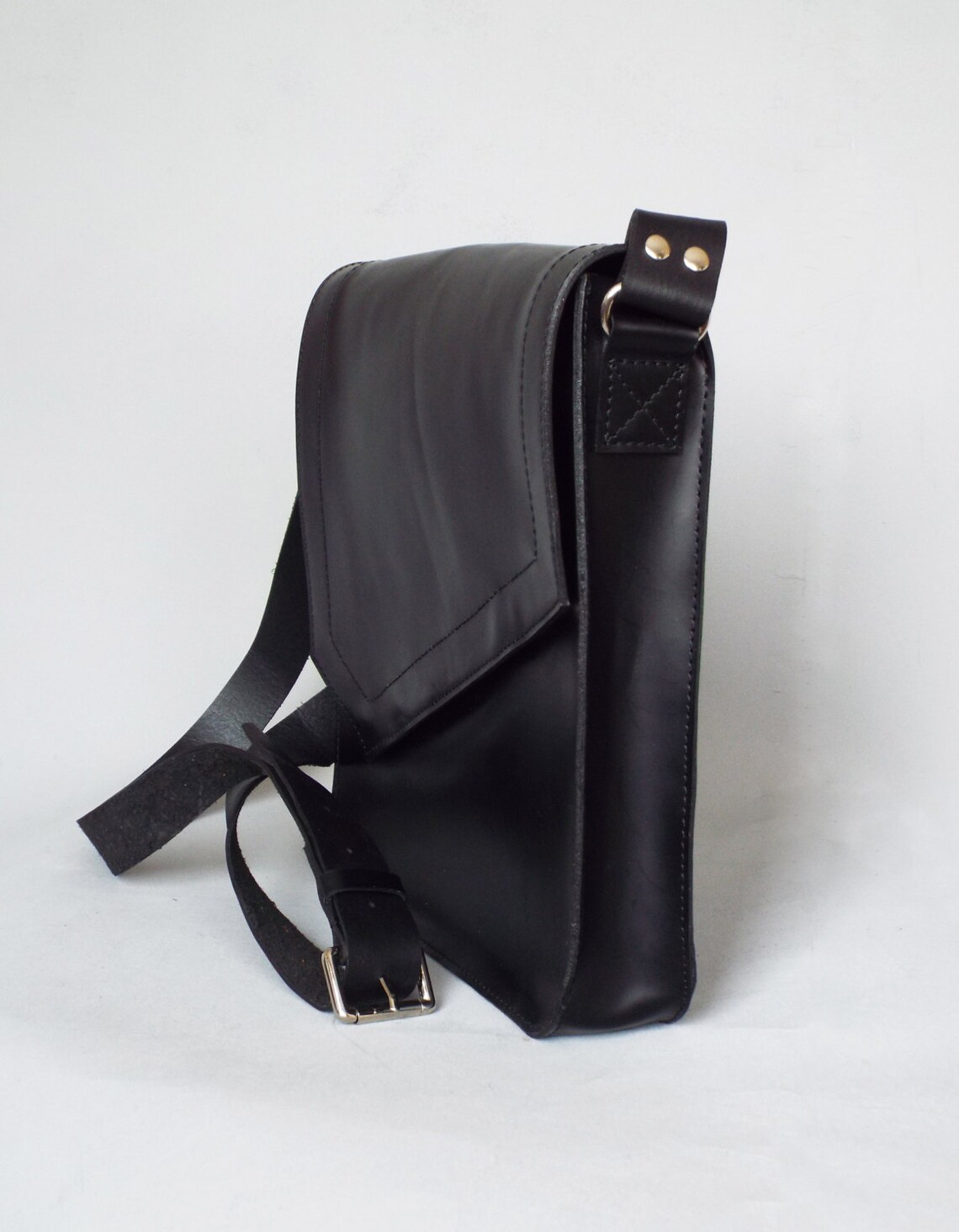 Mens leather bag. Messenger leather bag. Mens bag. Gift for Etsy