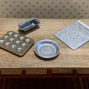 Set of Four Baking Pans for Your One Inch Scale Dollhouse