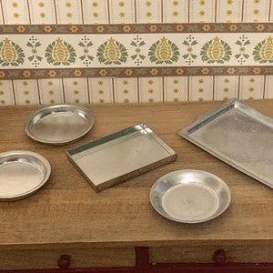Set of Five Baking Pans for Your One Inch Scale Dollhouse