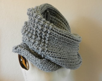 Oversized Long Chunky Knit Infinity Scarf Grey