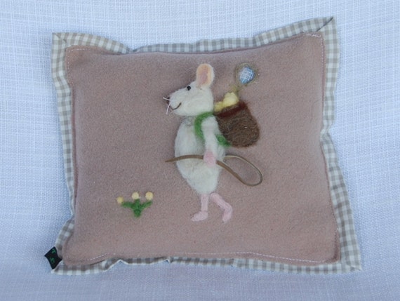 Needle felted mouse throw pillow. Sofa Needle felted mouse throw pillow. Sofa
