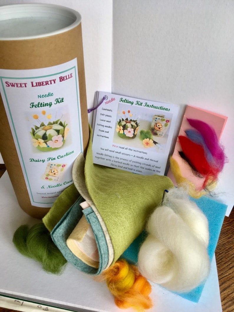 Craft Kit DIY Felting Kit Daisy Pin cushion and bee needle Etsy
