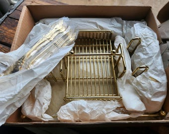 Vintage Barclay Geneve Golden Flatware Set in Gold Holder 56 Pcs Unused Made in Japan Crown Royale Pattern