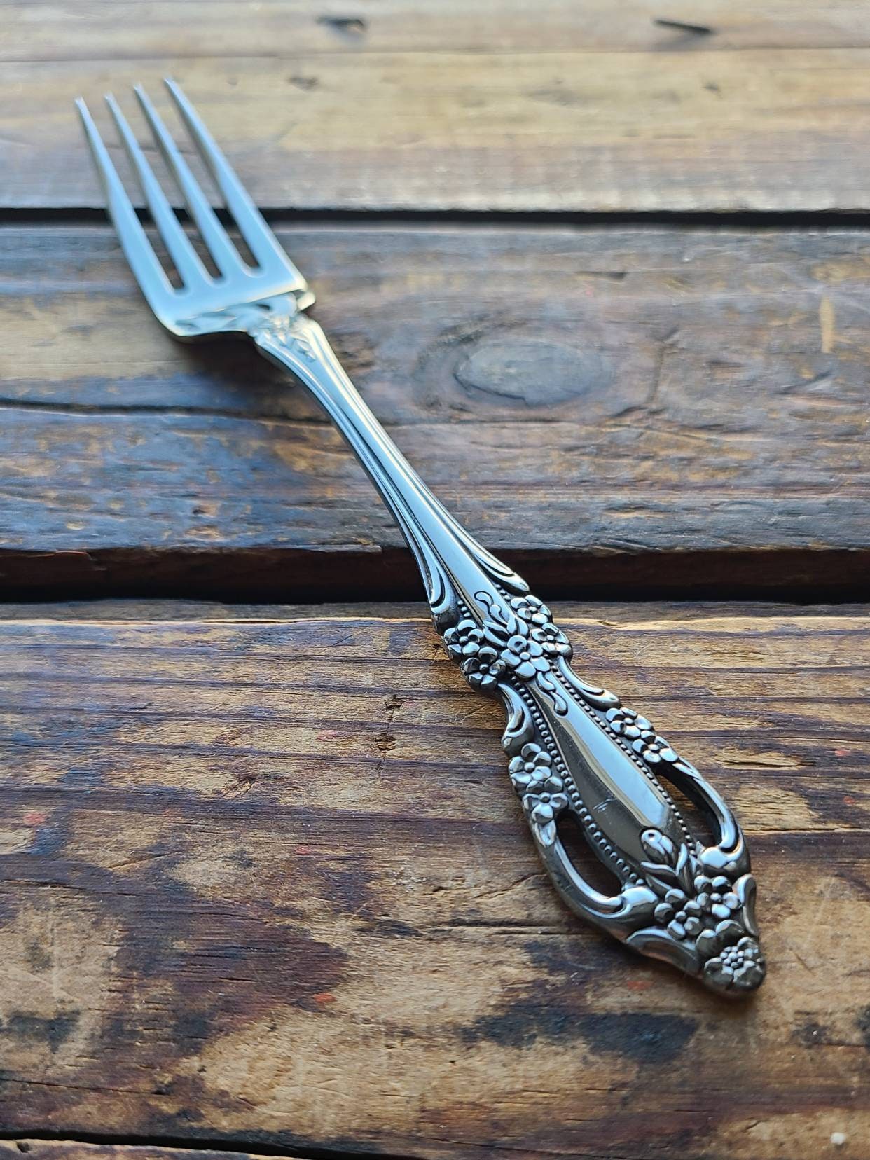 Vintage RAPHAEL Oneida USA Stainless Flatware Silverware Set 9