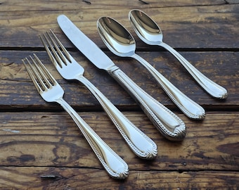 Vintage Unused 90s 18/10 Lenox BEAD Stainless Flatware 65 Pc Full Set Silverware plus Servers