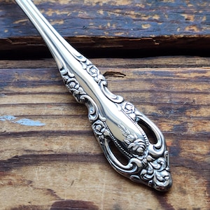 Oneida Community BRAHMS You Choose Vintage Stainless Flatware Servers Cream Soup Spoons Iced Tea Spoons Silverware By the Piece