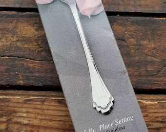 Oneida Community Cube MARQUETTE Unused 5Pc Vintage USA Stainless Flatware Silverware Place Setting Dinner Fork Soup Spoon Teaspoon Knife