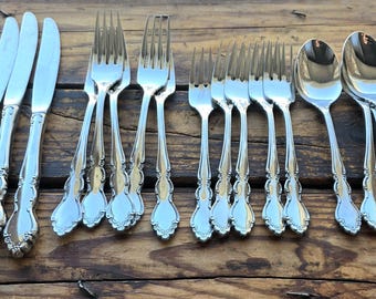 Vintage Oneida Cube DOVER Five 5pc Place Settings Flatware Silverware Soup Spoons Teaspoons Dinner Salad Forks Set Lot