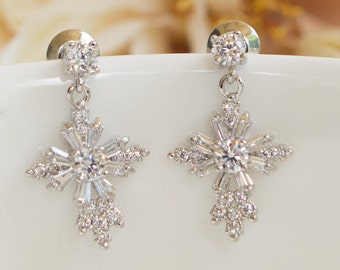 Children's Sterling Silver Pearl Stud Earring With Cross and Screw