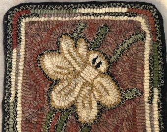 Rug Hooking Pattern for 10 Tulip Mat on Monks Cloth or - Etsy