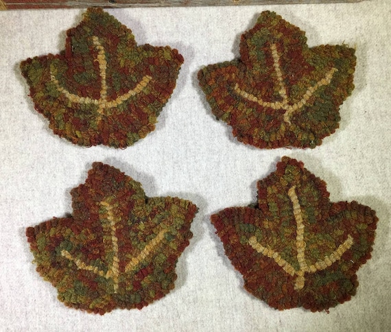 Rug Hooking Pattern , 4 Maple Leaf Mug Rugs, Wool Coaster, Coffee Mat, 6" x 5.5", P153