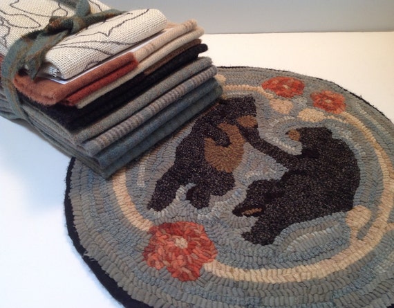 Dancing Bears, Primitive Rug Hooking Kit  14" Round Chair Pad  K110