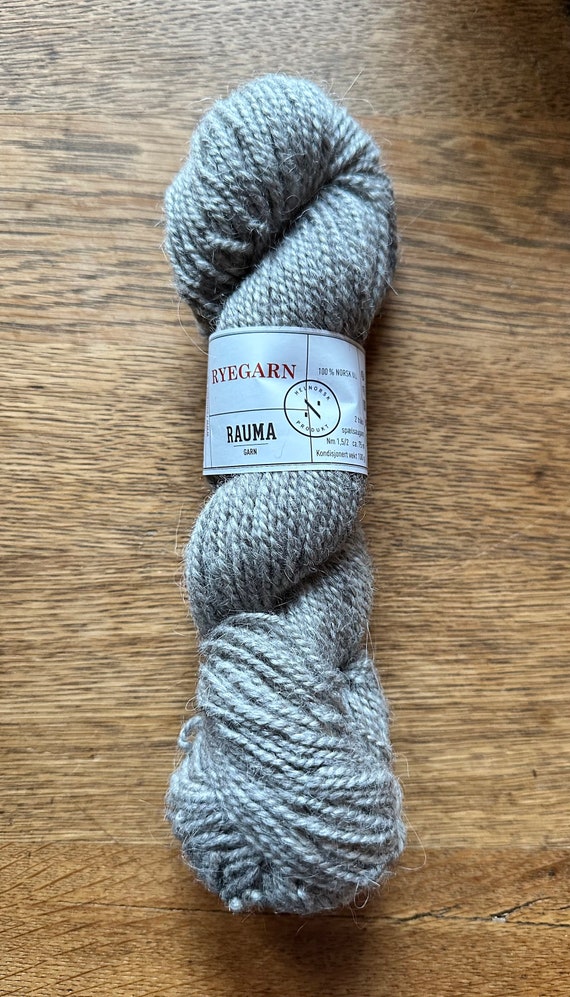 Norwegian Wool Rug Yarn Rauma Ryegarn, Heathered Grey,  Rug Binding, Weaving, Hooked Rug Binding  #504