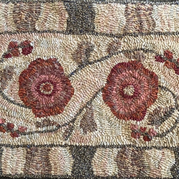 Rug Hooking Pattern, Abby Floral,  14"x 24" Primitive Floral Hooked Rug, Floral Table Mat, Floral and Geometric Mix, P164