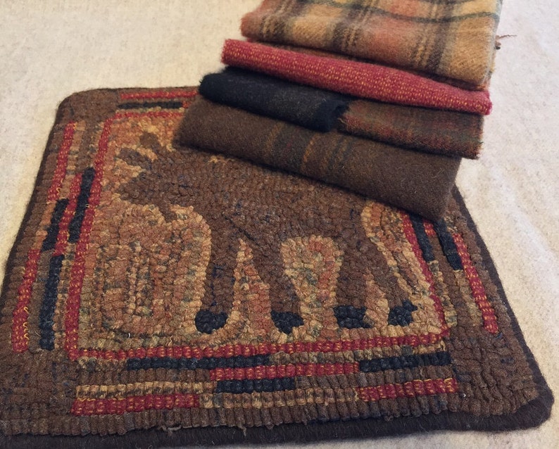 Primitive Rug Hooking Kit Wandering Moose 10 X Etsy