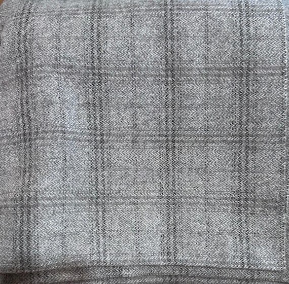 Gettysburg Gray, A Gray and Charcoal Plaid Mill Dyed Wool Fabric for Rug Hooking, Applique, Penny Rugs, Fiber Arts, Fat Quarter Yard  W515